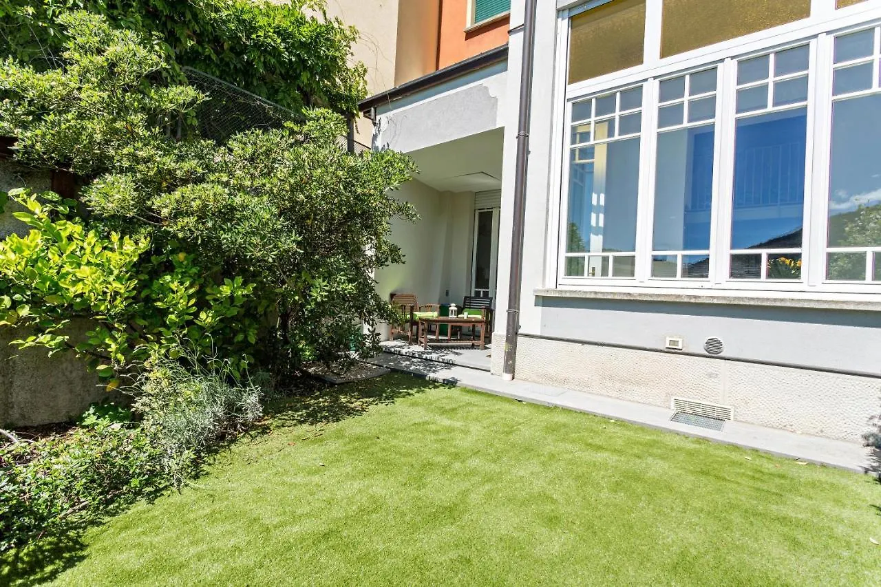 Garden Vista Lago Como
